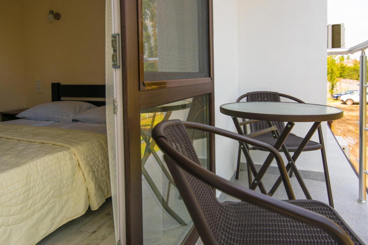 Reef Hotel Коблево Екстериор снимка